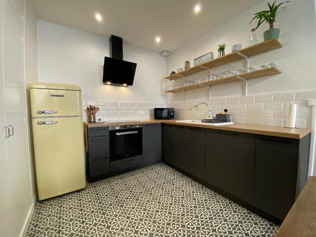 Superbe T2 de 45m² en hyper centre Appartement La Rochelle  Buitenkant foto