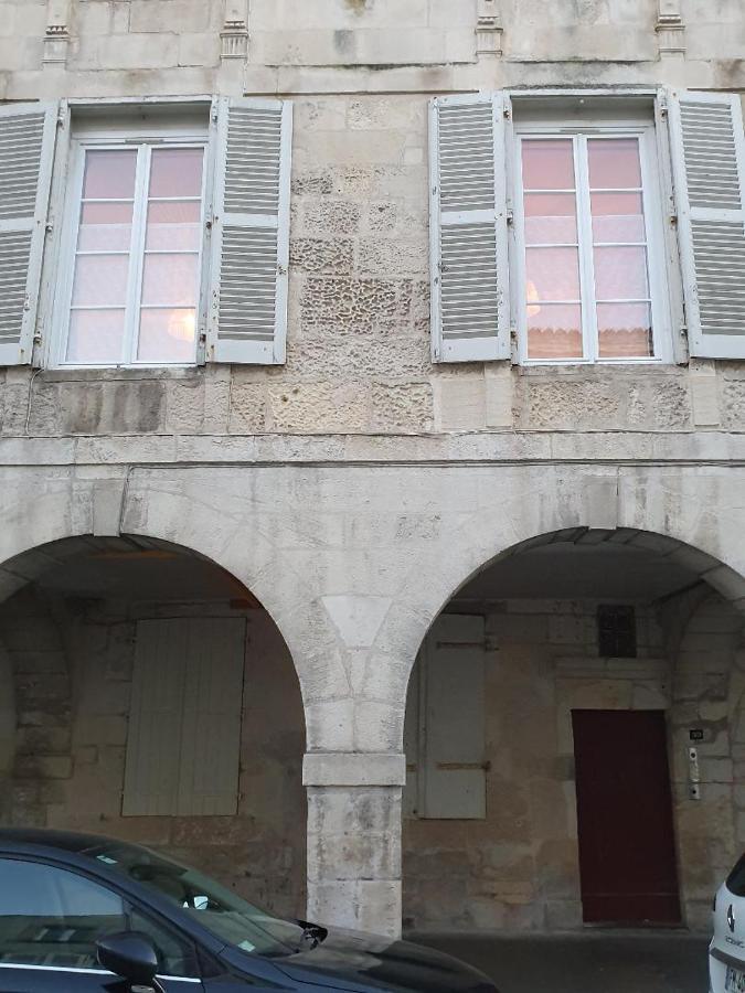Superbe T2 de 45m² en hyper centre Appartement La Rochelle  Buitenkant foto